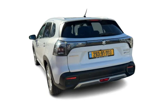 סוזוקי S-CROSS GLX