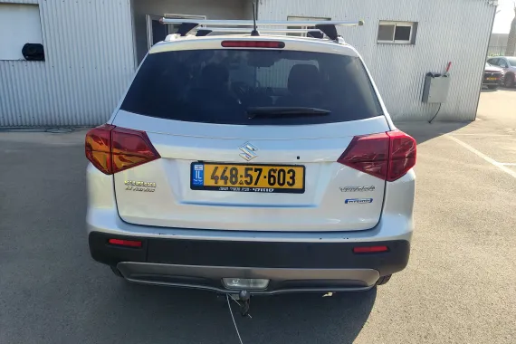 סוזוקי VITARA GLX